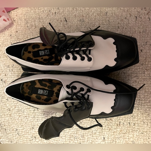 Iron fist batwing platform creepers shoes - Picture 3 of 4
